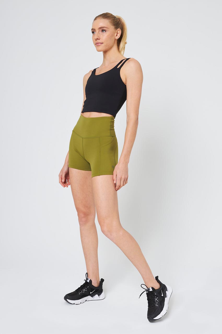 Vital Recycled Nylon High-Waisted Side Pocket Short 4" Peached
