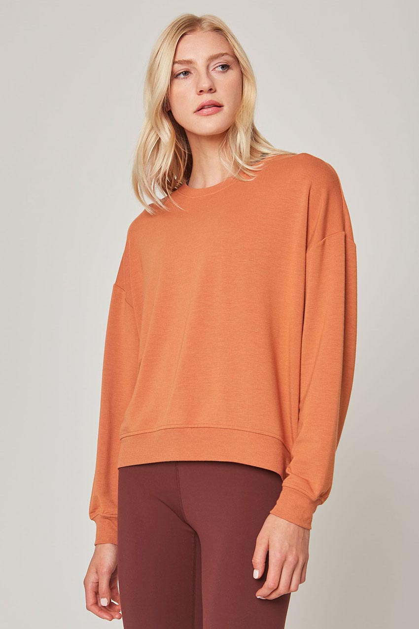 MPG Sport Serene Recycled Polyester TENCEL™ Modal Relaxed Crew Neck - Sale  in Honey Bee