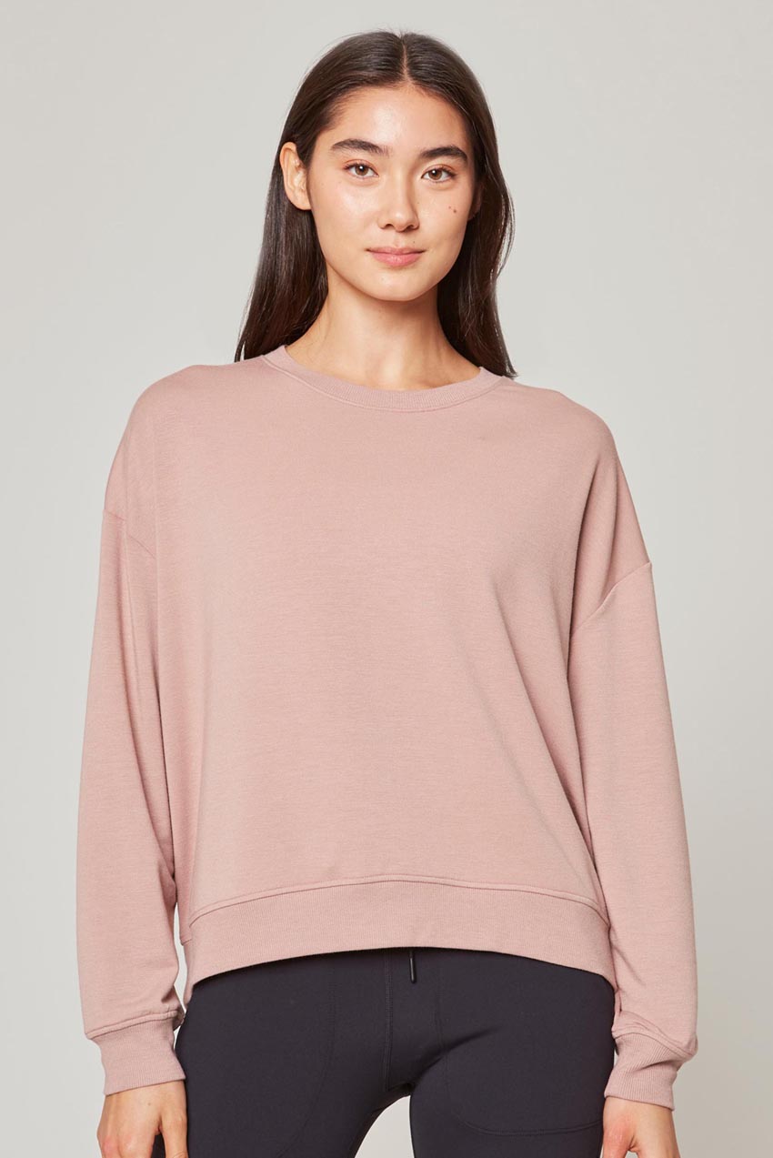MPG Sport Serene Recycled Polyester TENCEL™ Modal Relaxed Crew Neck - Sale  in Fawn