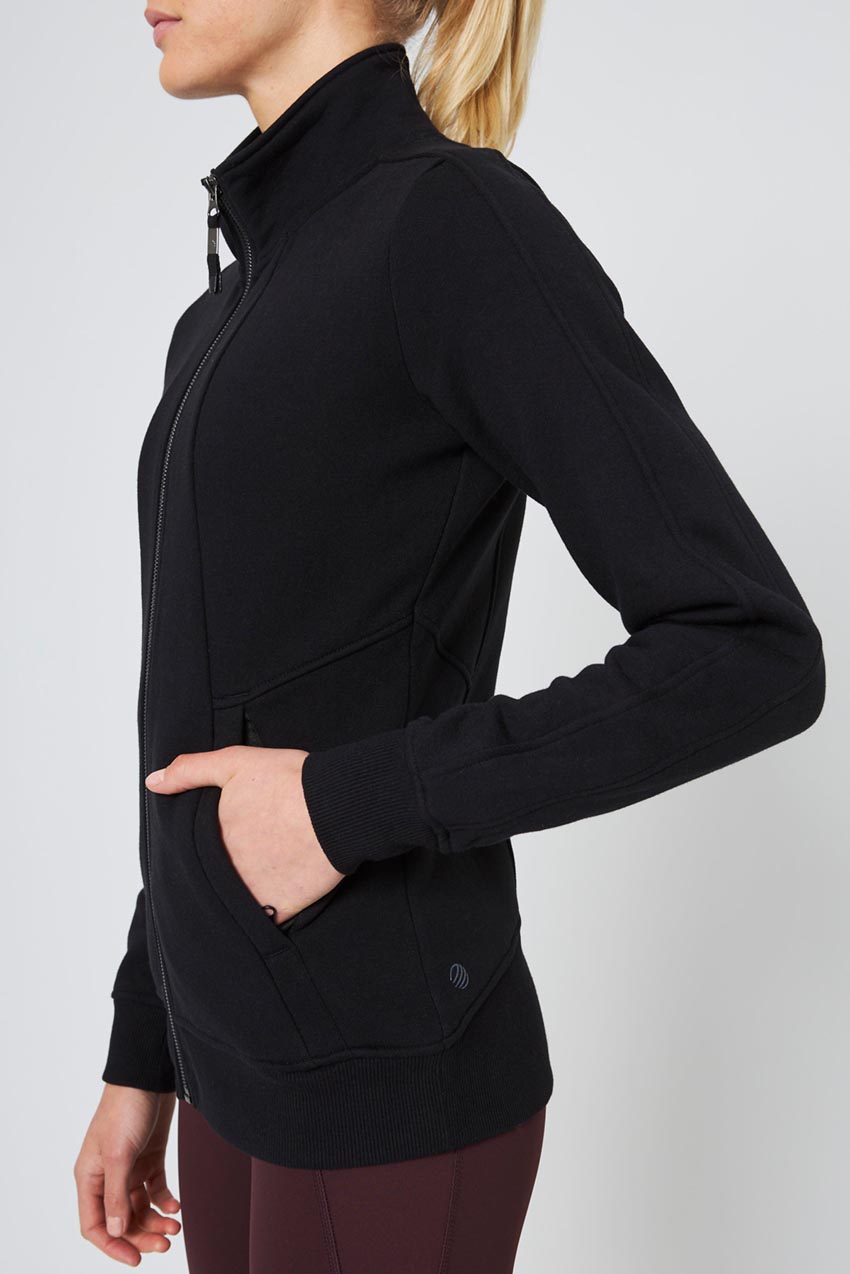 Ease Organic Cotton Recycled Polyester Zip-Up with Standing Collar
