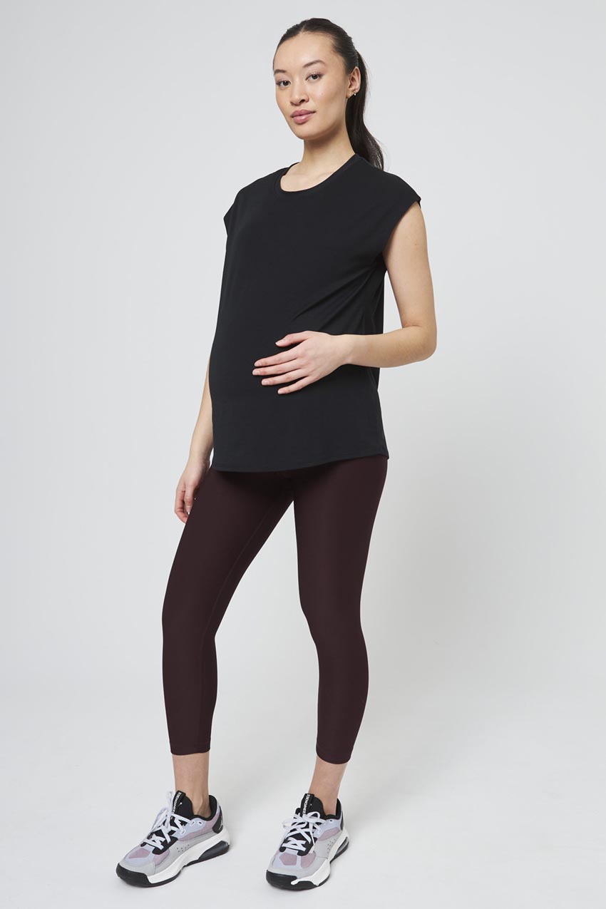 Dynamic Recycled Polyester Relaxed Short Sleeve Maternity T-Shirt