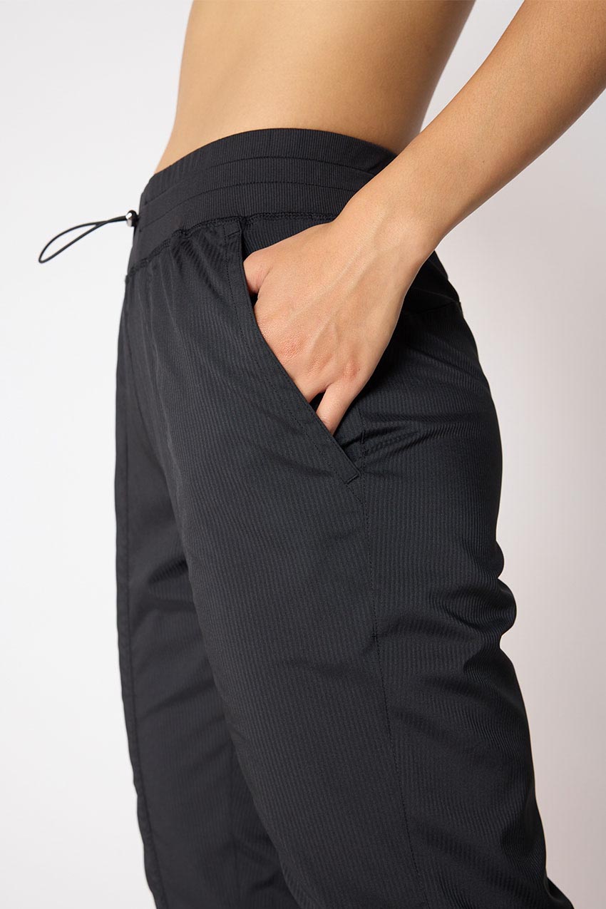 Eclipse High-Waisted 28" Lined Shadow Stripe Jogger