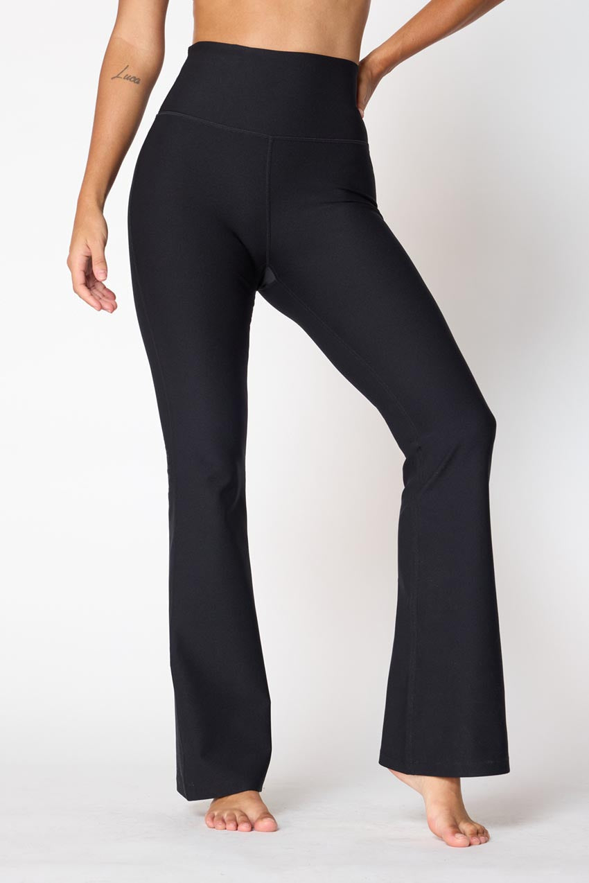 Explore High-Waisted 31" Boot Cut Pant