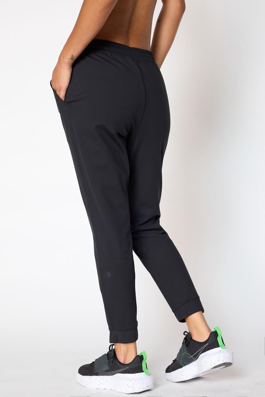 Pursuit High-Waisted 26" Pin Tuck Jogger
