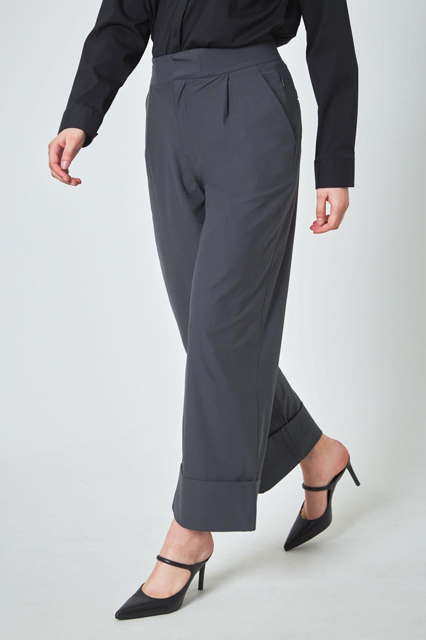 Modern Ambition Limitless High-Rise Wide Leg Pleated Pant in Asphalt