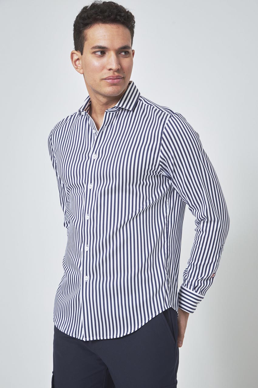 Modern Ambition Suitable PerformLuxe Cotton Nylon Stripe Slim-Fit Shirt in Navy/Stripe
