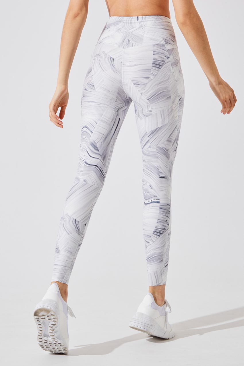 Score MPG SCULPT High Waisted Recycled 7/8 Legging