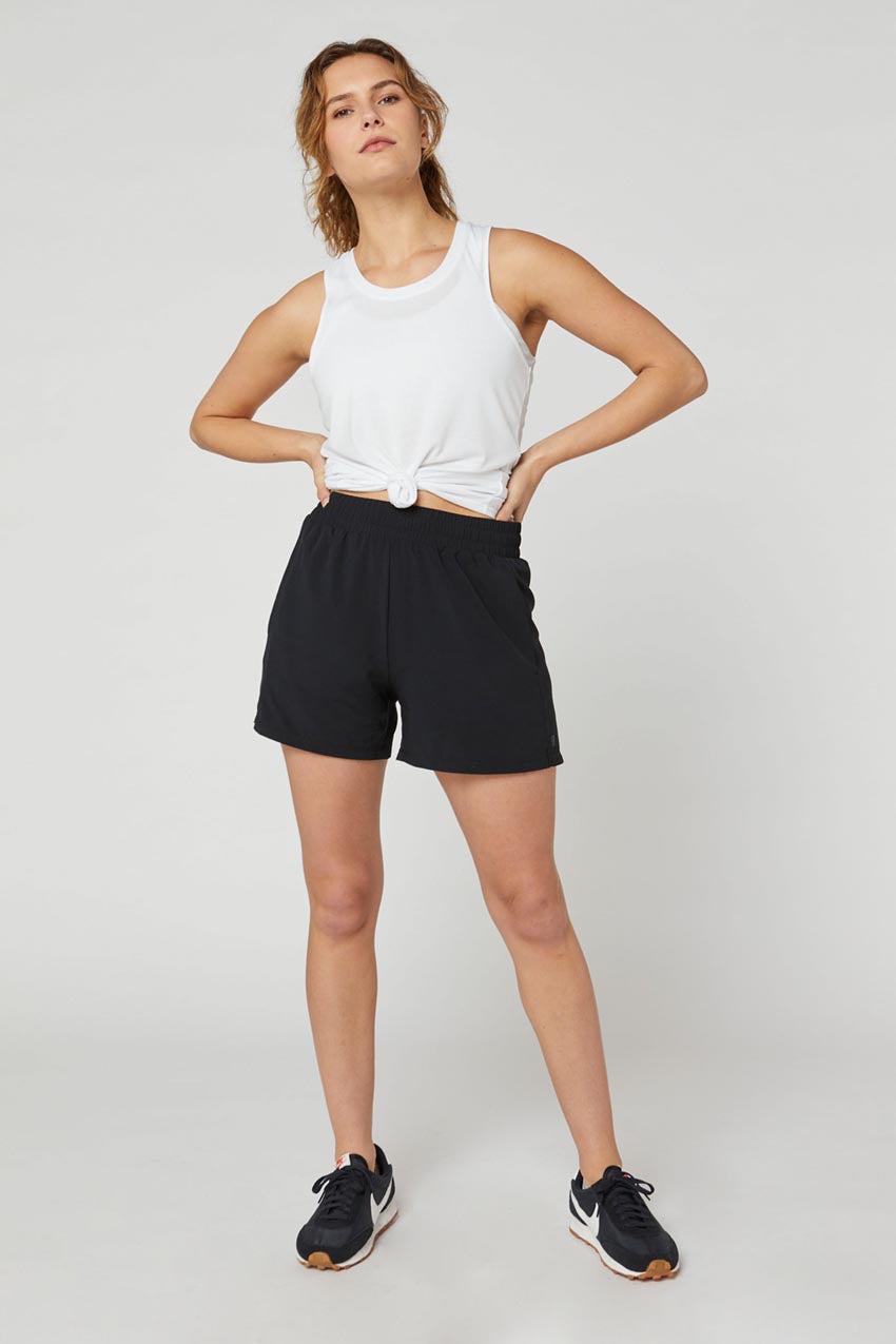 Evelyn Lithe Recycled High-Waisted Anti-Stink 4" Short